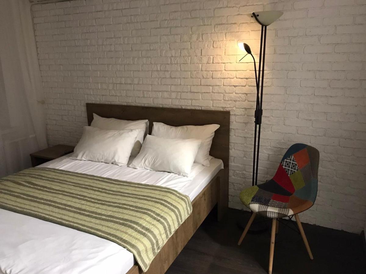 Enrico Hotel Днепър Екстериор снимка