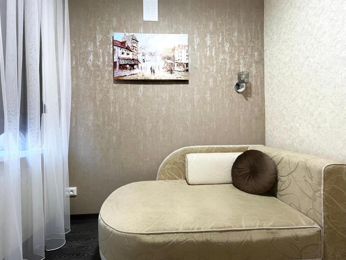 Enrico Hotel Днепър Екстериор снимка