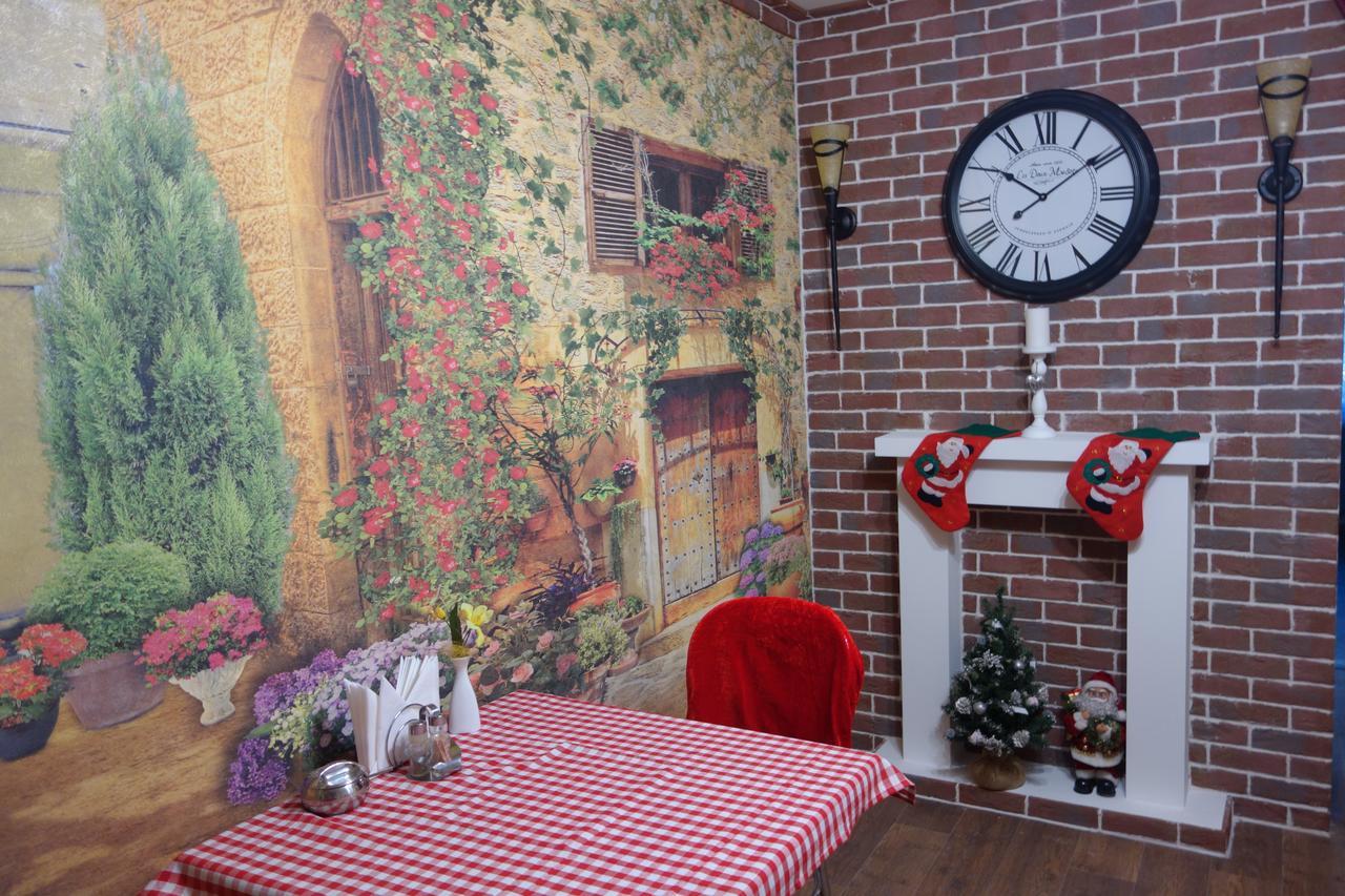 Enrico Hotel Днепър Екстериор снимка